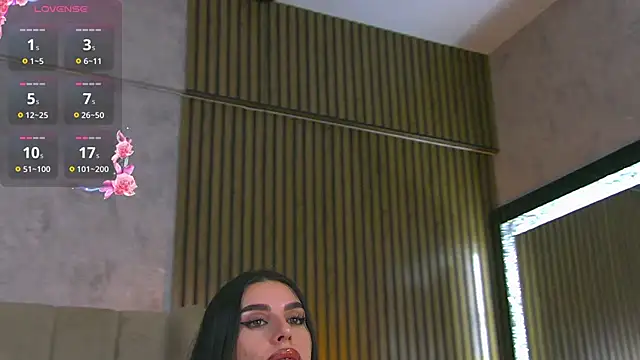 AmyBlair online show from 02-18-25, 06:37