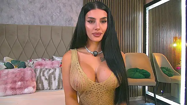 AmyBlair online show from 11-22-25, 08:35