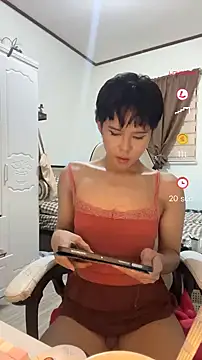 Plaxtique online show from 01-11-26, 02:11