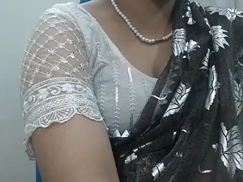 Snapshot of Lovely_Siri_23 chatting on 06-30-26, 09:32 Lovely Siri 23 online show from 06-30-26, 09:32