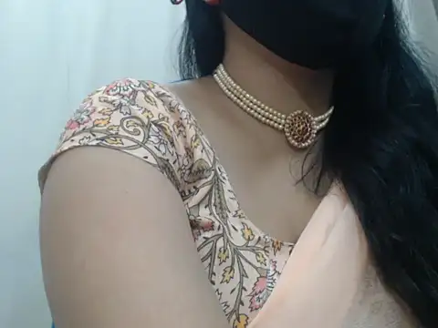 Snapshot of Lovely_Siri_23 chatting on 07-28-26, 11:17 Lovely Siri 23 online show from 07-28-26, 11:17