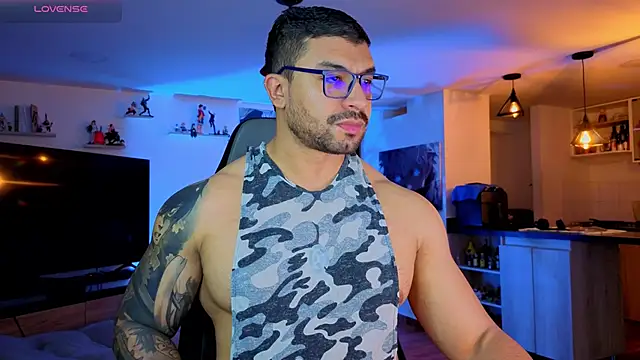 Michael Diamond online show from 09-16-25, 02:45