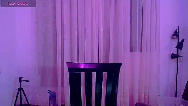 Snapshot of AlissonnFoxx chatting on 07-02-26, 11:44 AlissonnFoxx online show from 07-02-26, 11:44