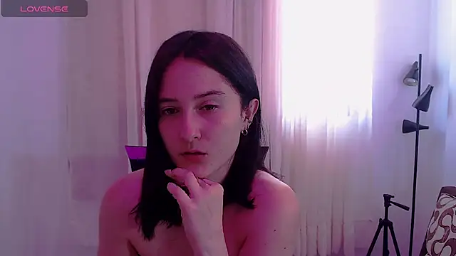 Snapshot of AlissonnFoxx chatting on 07-06-26, 09:06 AlissonnFoxx online show from 07-06-26, 09:06