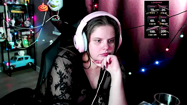 Snapshot of so_cute777 chatting on 12-18-25, 06:52 so cute777 online show from 12-18-25, 06:52