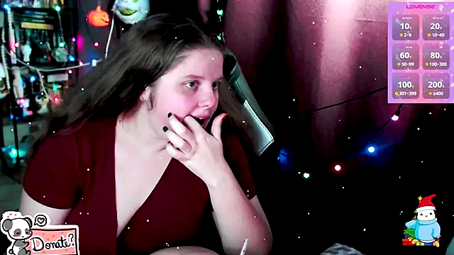 Snapshot of so_cute777 chatting on 12-21-25, 02:02 so cute777 online show from 12-21-25, 02:02