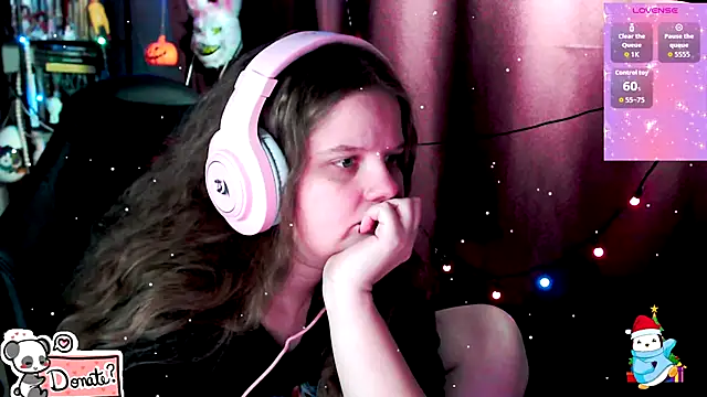 Snapshot of so_cute777 chatting on 12-23-25, 06:33 so cute777 online show from 12-23-25, 06:33