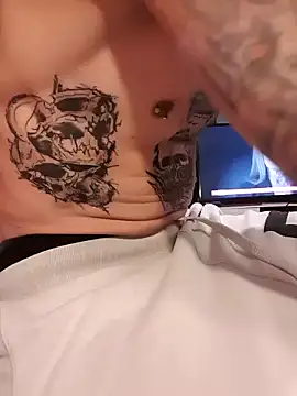 PIercingBoy38 online show from 02-02-25, 09:56