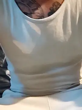 PIercingBoy38 online show from 09-08-25, 05:56