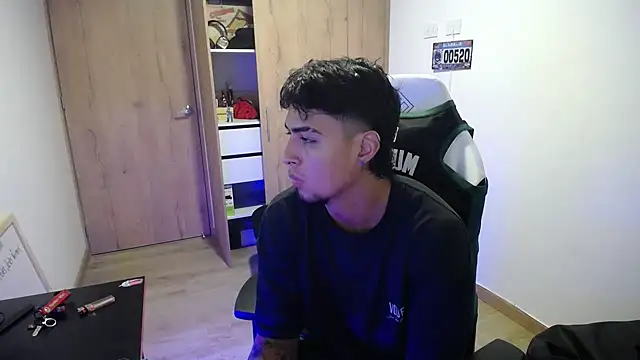 matias bianco online show from 09-25-25, 01:42