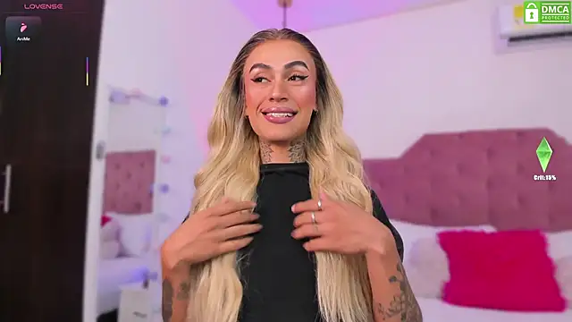 Snapshot of Miss_sagitario chatting on 02-17-25, 12:05 Miss sagitario online show from 02-17-25, 12:05