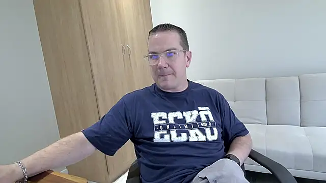 BrettJ81 online show from 01-18-25, 11:21