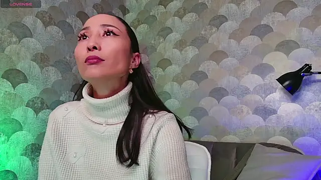 Snapshot of 1reisatumi_ chatting on 10-26-25, 01:28 1reisatumi online show from 10-26-25, 01:28