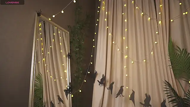 Snapshot of 1reisatumi_ chatting on 10-30-25, 01:23 1reisatumi online show from 10-30-25, 01:23