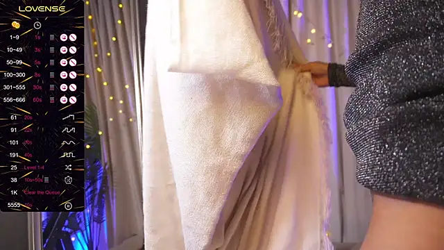 Snapshot of 1reisatumi_ chatting on 11-06-25, 01:34 1reisatumi online show from 11-06-25, 01:34