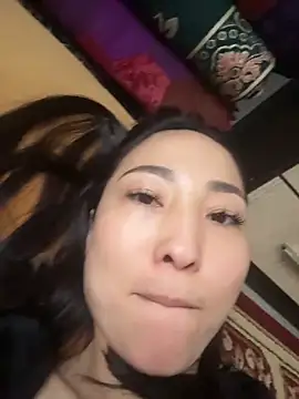 1reisatumi  online show from 03-22-26, 11:46