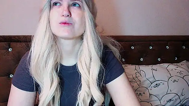 Sara4uu online show from 11-23-25, 12:32