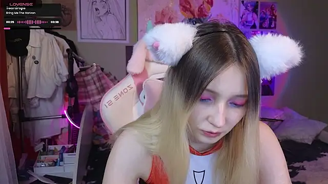 Evie Ro online show from 02-12-25, 08:29