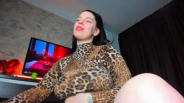 Laya Moon online show from 02-25-25, 02:00