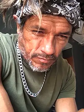 Snapshot of kvr27 chatting on 11-19-25, 05:46 kvr27 online show from 11-19-25, 05:46