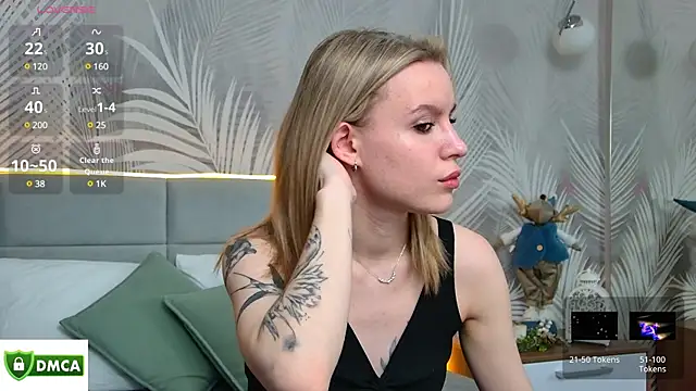 Snapshot of AmaliaBell chatting on 01-12-25, 01:05 AmaliaBell online show from 01-12-25, 01:05