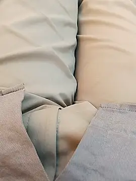 u wan me online show from 03-04-25, 10:24