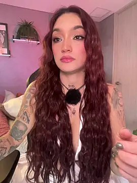 DaniDusan  online show from 02-06-26, 07:06