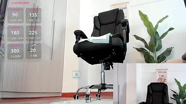 Snapshot of Oo_Kaixin_oO chatting on 01-16-25, 02:30 Oo Kaixin oO online show from 01-16-25, 02:30