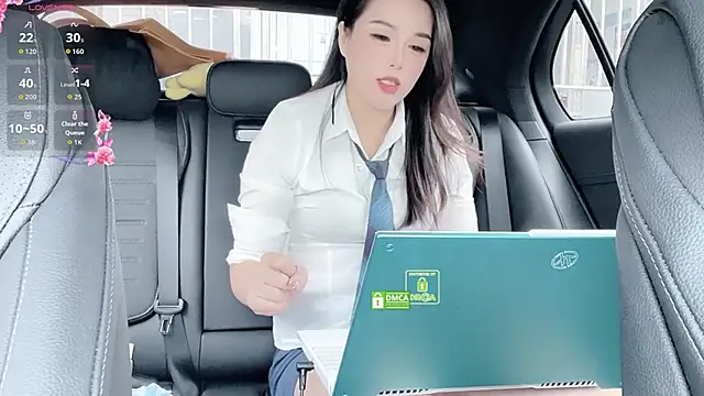 Snapshot of Oo_Kaixin_oO chatting on 10-16-25, 02:45 Oo Kaixin oO online show from 10-16-25, 02:45