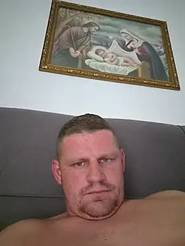 Snapshot of zagi3m23 chatting on 07-28-26, 03:32 zagi3m23 online show from 07-28-26, 03:32