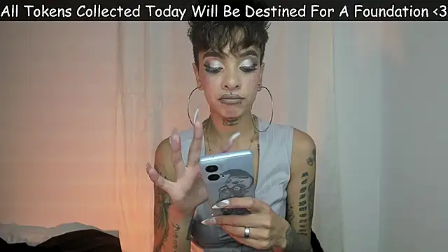 Snapshot of luci_fer_devil chatting on 02-04-25, 01:56 luci fer devil online show from 02-04-25, 01:56