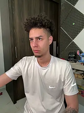 bigryann23 online show from 03-31-26, 03:01