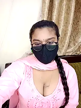Snapshot of Jasmine_jaaan chatting on 01-13-25, 04:39 Jasmine jaaan online show from 01-13-25, 04:39
