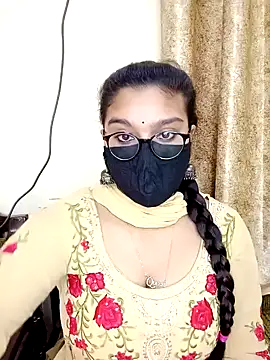 Snapshot of Jasmine_jaaan chatting on 01-23-25, 04:30 Jasmine jaaan online show from 01-23-25, 04:30