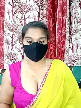 Snapshot of Jasmine_jaaan chatting on 11-13-25, 04:33 Jasmine jaaan online show from 11-13-25, 04:33